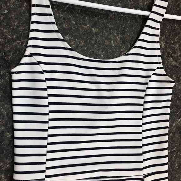 Black & White Striped Women’s Skater Dress H&M 2 - Picture 4 of 8
